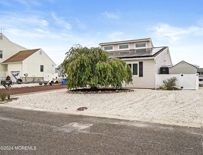 168 Southard Drive, House other with 3 bedrooms, 2 bathrooms and null parking in Manahawkin NJ | Image 2