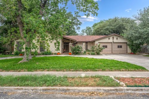 4503 Pecan Grove Blvd, San Antonio, TX, 78222-3522 | Card Image
