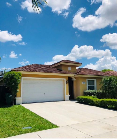 14843-14843 Sw 28th Ln, Miami, FL, 33185-5917 | Card Image