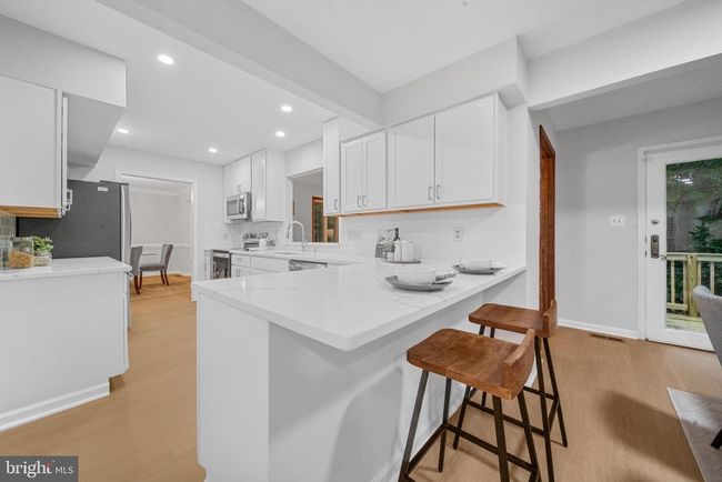 12779 Lost Creek Ct, House other with 4 bedrooms, 5 bathrooms and null parking in MANASSAS VA | Image 17