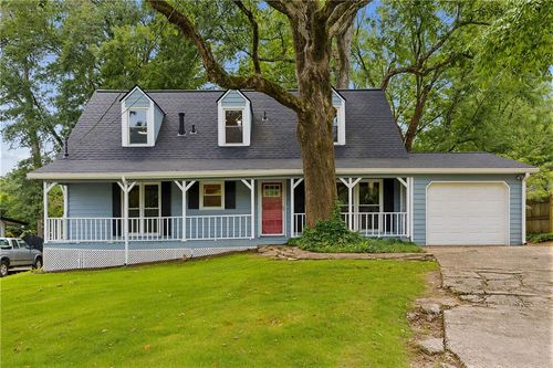 528 Powder Springs St Se, Smyrna, GA, 30082-1734 | Card Image