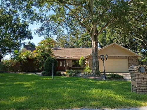 9302 W Norfolk St, TAMPA, FL, 33615-2765 | Card Image