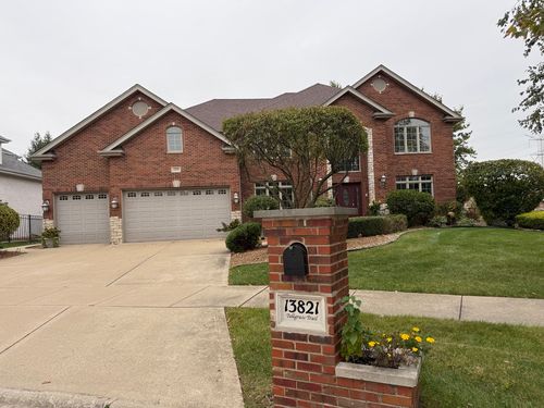 13821 Tallgrass Trail, Orland Park, IL, 60462 | Card Image