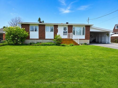 3264 Johnston Ave, Cornwall, ON, K6K1H3 | Card Image
