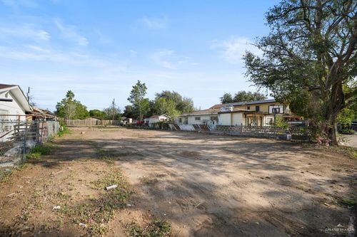 2338 Fir Ave, McAllen, TX, 78501 | Card Image