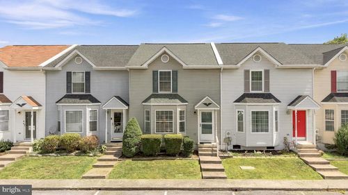 101 Stadium Cir, Inwood, WV, 25428-4328 | Card Image