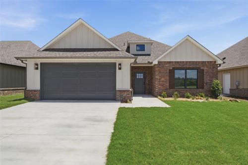 1009 S Chickasaw Street, Skiatook, OK, 74070 | Card Image