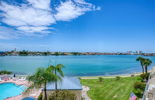 301-7974 Sailboat Key Blvd S, South Pasadena, FL, 33707-6350 | Card Image