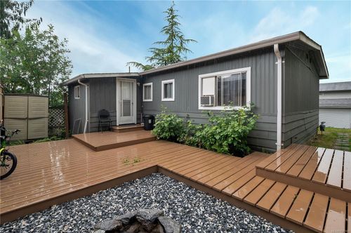 943 Hemlock St, Campbell River, BC, V9W3E5 | Card Image