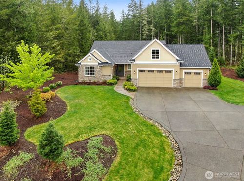 31740 Se 273rd Ct, Ravensdale, WA, 98051-8225 | Card Image