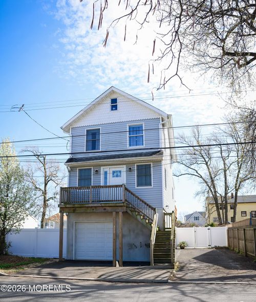 320 Lorillard Ave, Union Beach, NJ, 07735-2916 | Card Image
