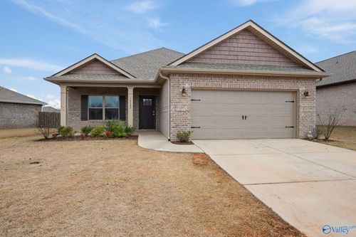 14542 Willow Rose Ln, Athens, AL, 35613-8722 | Card Image
