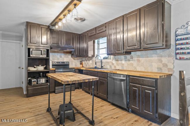 kitchen | Image 6