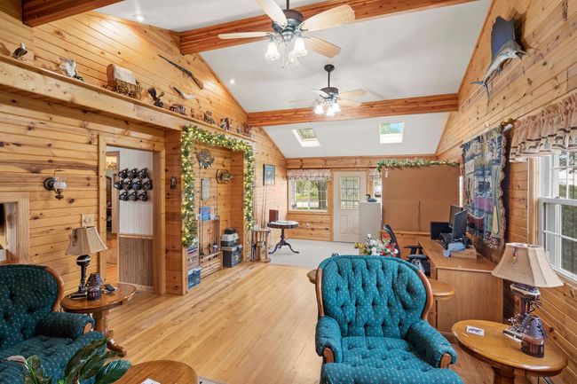 200 S Rathje Rd, House other with 4 bedrooms, 3 bathrooms and 7 parking in Peotone IL | Image 10