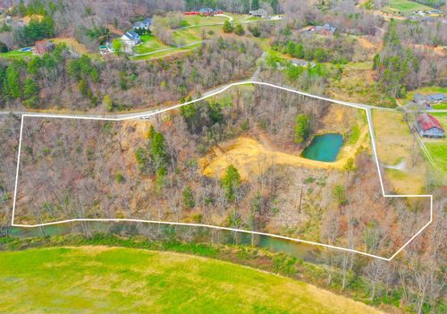 85 Blackwell Drive, Manchester, KY, 40962 | Card Image