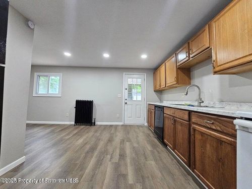 58 Canaan St, Carbondale, PA, 18407-1708 | Card Image