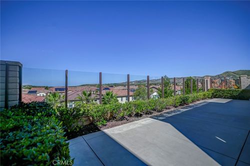 33 Manzanillo, Lake Forest, CA, 92630-1442 | Card Image