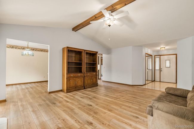 Open design with nearby dining area | Image 7