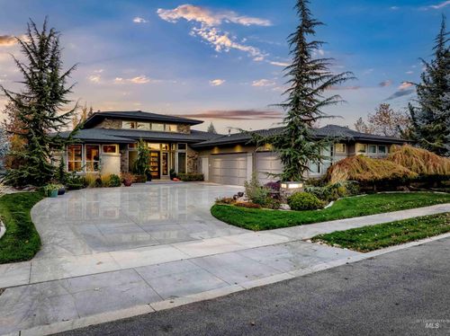 524 E Lakebrook Ln, Eagle, ID, 83616-5528 | Card Image