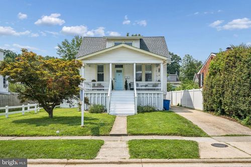 28 Ridge Rd, CATONSVILLE, MD, 21228-1908 | Card Image