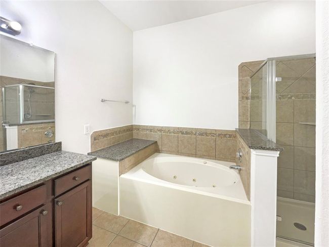3608 Mahogany Trl, House other with 3 bedrooms, 2 bathrooms and 2 parking in Pearland TX | Image 7