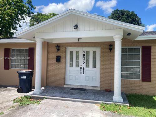 9905 Marlin Rd, Cutler Bay, FL, 33157-8650 | Card Image