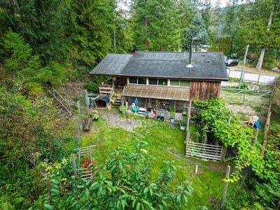 9834 Mckenzie Rd, House other with 1 bedrooms, 1 bathrooms and 4 parking in Halfmoon Bay BC | Image 3