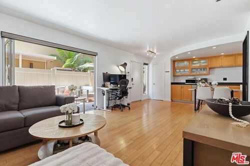101-970 Palm Ave, West Hollywood, CA, 90069-4034 | Card Image