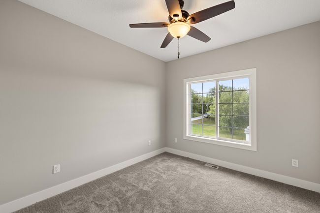 8479 Lakeshore Dr, Home with 3 bedrooms, 2 bathrooms and null parking in Dexter IA | Image 19