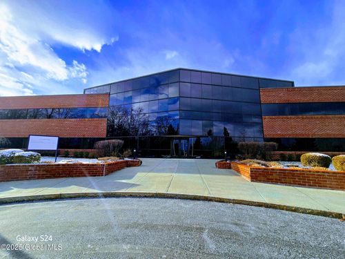 9 Cornell Rd, Latham, NY, 12110-1455 | Card Image