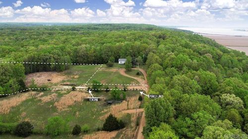 20962 Distress Creek Rd, Harrisburg, AR, 72432-8483 | Card Image