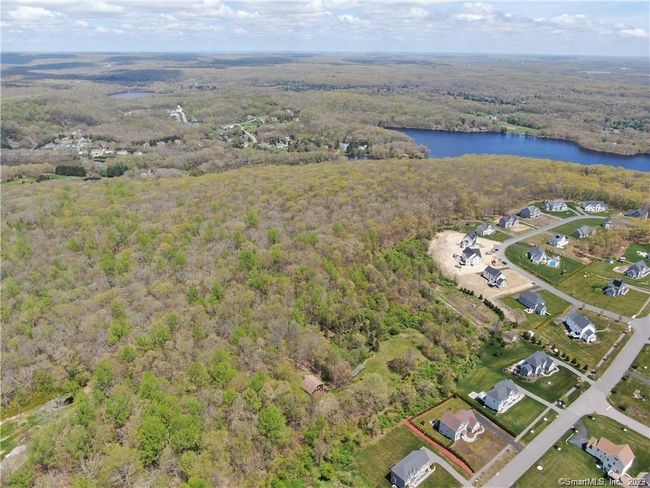 69 Scott Rd, House other with 3 bedrooms, 2 bathrooms and 8 parking in East Lyme CT | Image 15