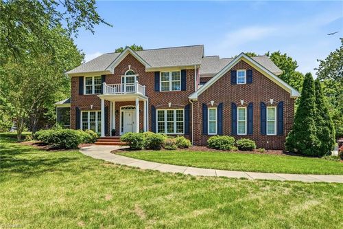 5104 Mcmurray Cir, Greensboro, NC, 27410-8492 | Card Image