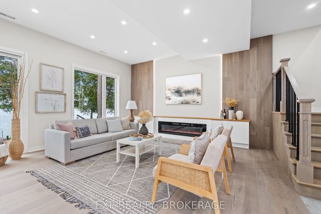 121B Varty Lake Rd, House other with 3 bedrooms, 2 bathrooms and 8 parking in Yarker ON | Image 7