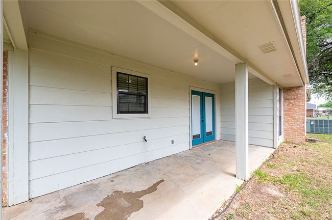 923 N Hull St, House other with 3 bedrooms, 2 bathrooms and null parking in Caldwell TX | Image 19