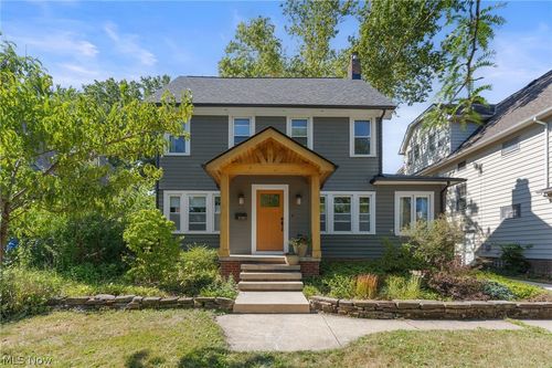 3080 E Overlook Rd, Cleveland Heights, OH, 44118-2463 | Card Image