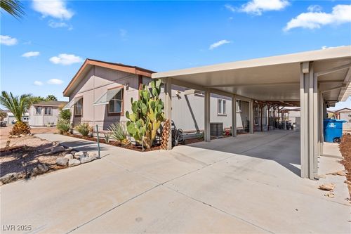 516 White Domes Dr, Overton, NV, 89040 | Card Image