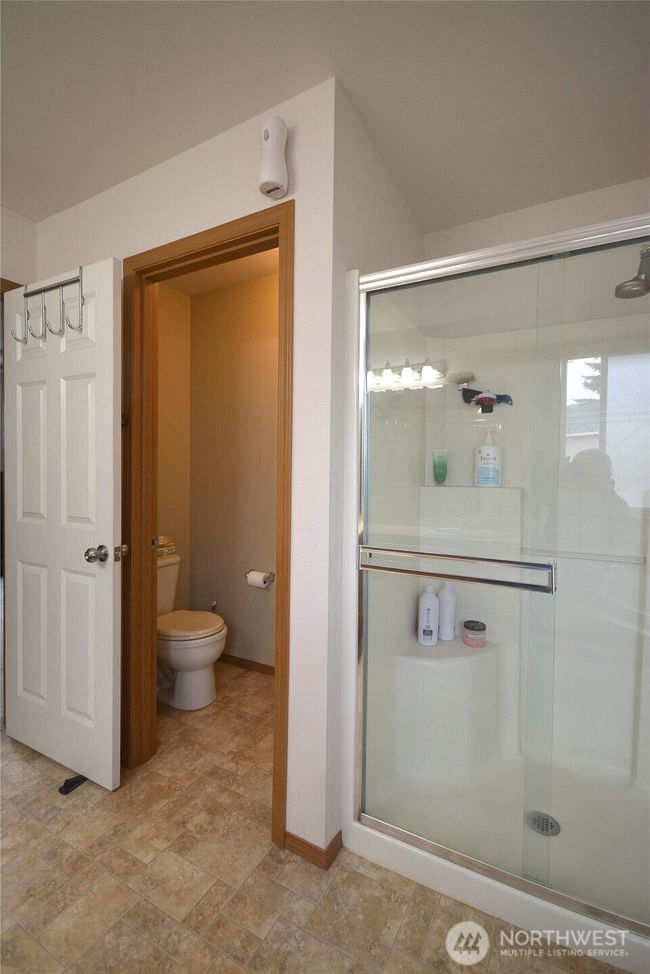 potty room and shower. | Image 28