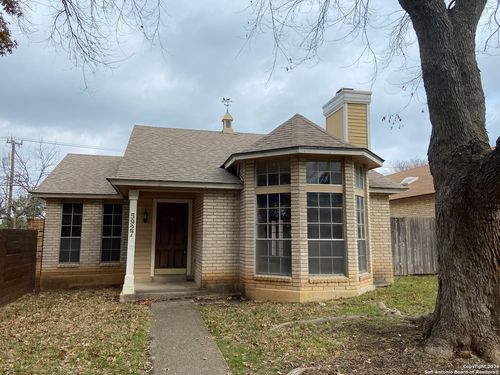 5927 Heather Vw, San Antonio, TX, 78249-3105 | Card Image