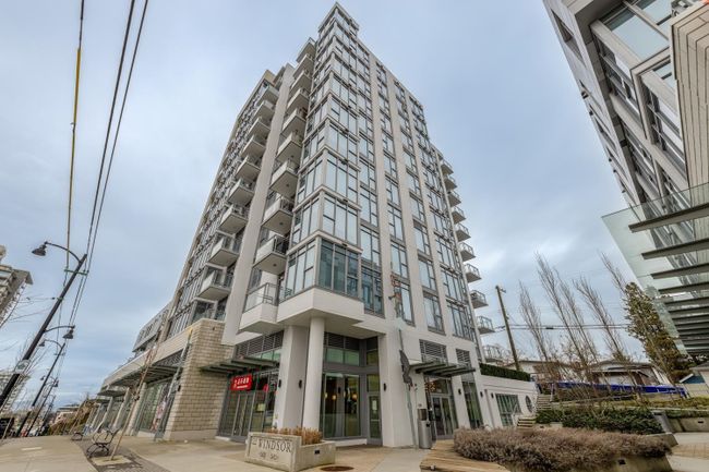 704 - 2435 Kingsway, Condo with 2 bedrooms, 1 bathrooms and 1 parking in Vancouver BC | Image 2