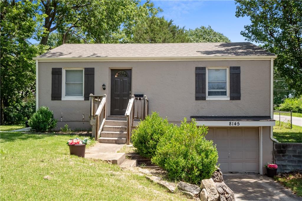 Main St, Kansas City, MO 64114