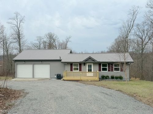 1634 Roxford Church Rd Se, Dennison, OH, 44621-9056 | Card Image