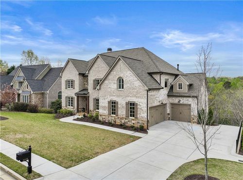 3170 Glastonbury Ln, Suwanee, GA, 30024-7531 | Card Image