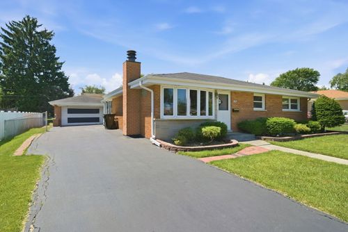 498 Gilbert Dr, Wood Dale, IL, 60191-1960 | Card Image