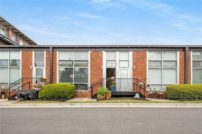 APT-2116 - 5200 Peachtree Rd, Condo with 1 bedrooms, 1 bathrooms and 2 parking in Chamblee GA | Image 19