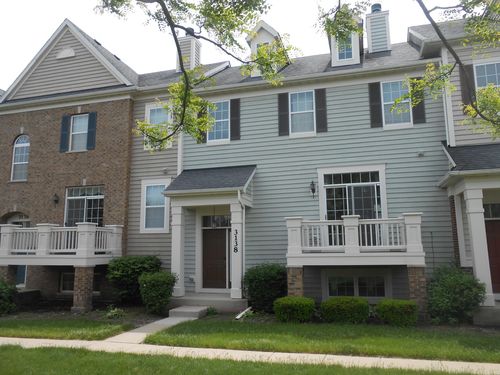 3138 Taunton St, Elgin, IL, 60124-8822 | Card Image