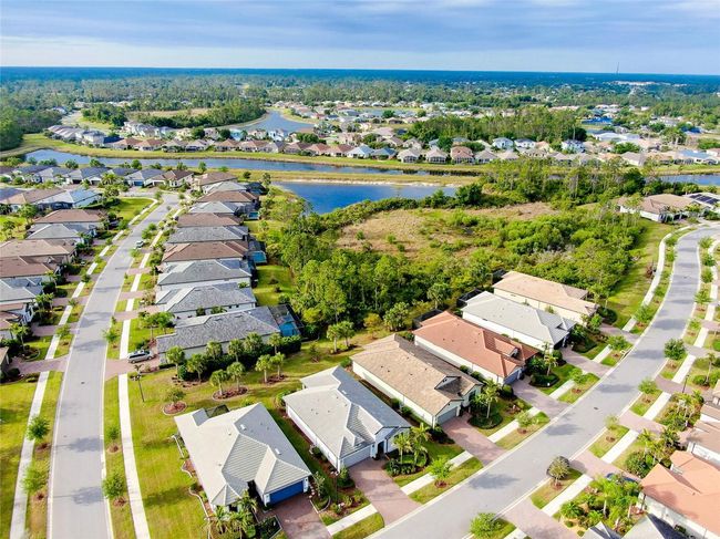 1565 Hyssop Loop, House other with 2 bedrooms, 2 bathrooms and null parking in NORTH PORT FL | Image 76