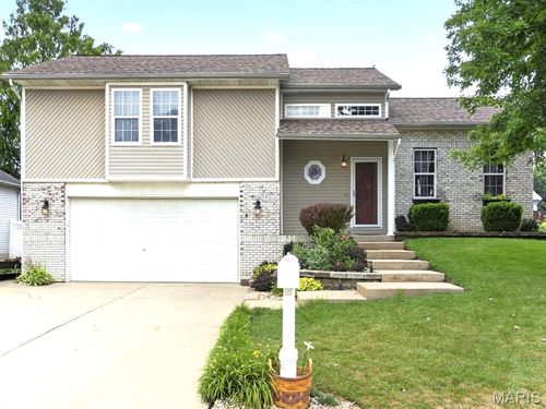 125 N 8th St, Dupo, IL, 62239-1514 | Card Image