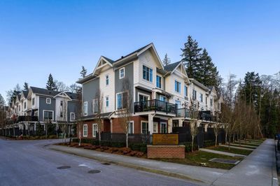 3 - 24021 110 Ave, Townhouse with 3 bedrooms, 2 bathrooms and 2 parking in Maple Ridge BC | Image 1