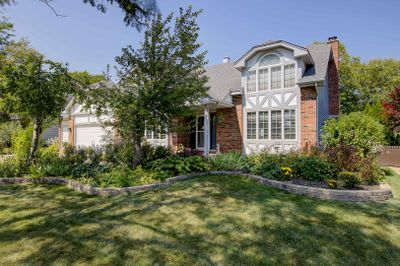 1636 Brentwood Drive, House other with 4 bedrooms, 3 bathrooms and 3 parking in Mundelein IL | Image 1